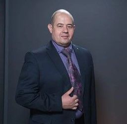 Шпак Роман