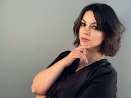Попкова Елена