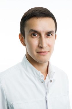 Ханов Ильяс Альгисович