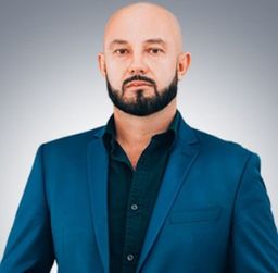 Новиченко Роман