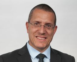 Sculean Anton