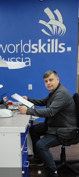 Овчаров Григорий