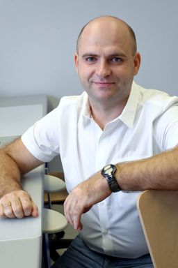 Недостойный Алексей Ярославович