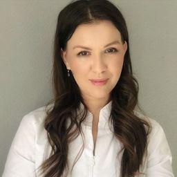 Малахова Наталья Евгеньевна